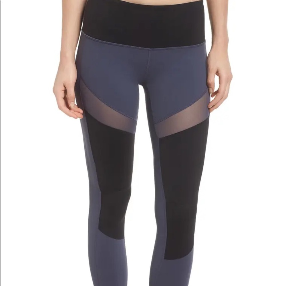 ZELLA COMPRESSION  LEGGINGS - NWT - NORDSTROM
